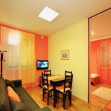 Apartment Varnica Spalato Esterno foto