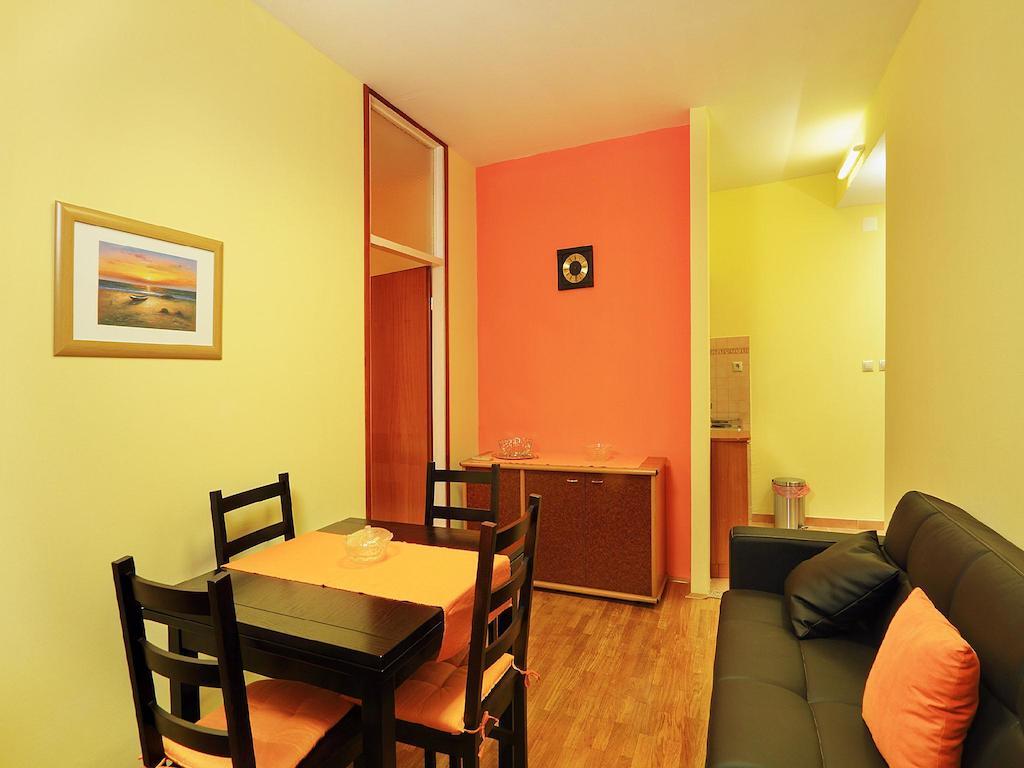 Apartment Varnica Spalato Esterno foto